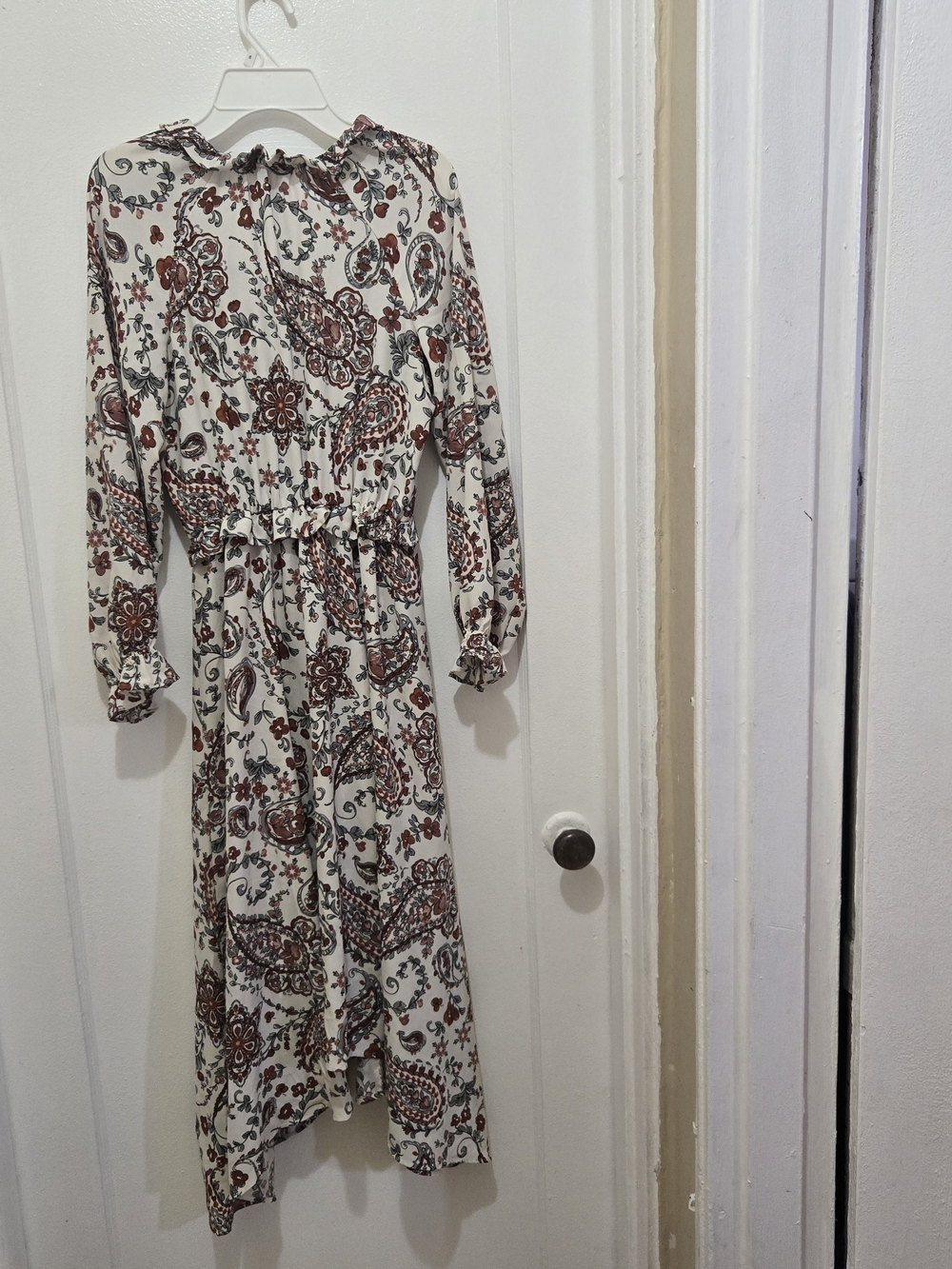 Banana Republic Ivory Dress with Rust Paisley Print - Picture 2 of 11